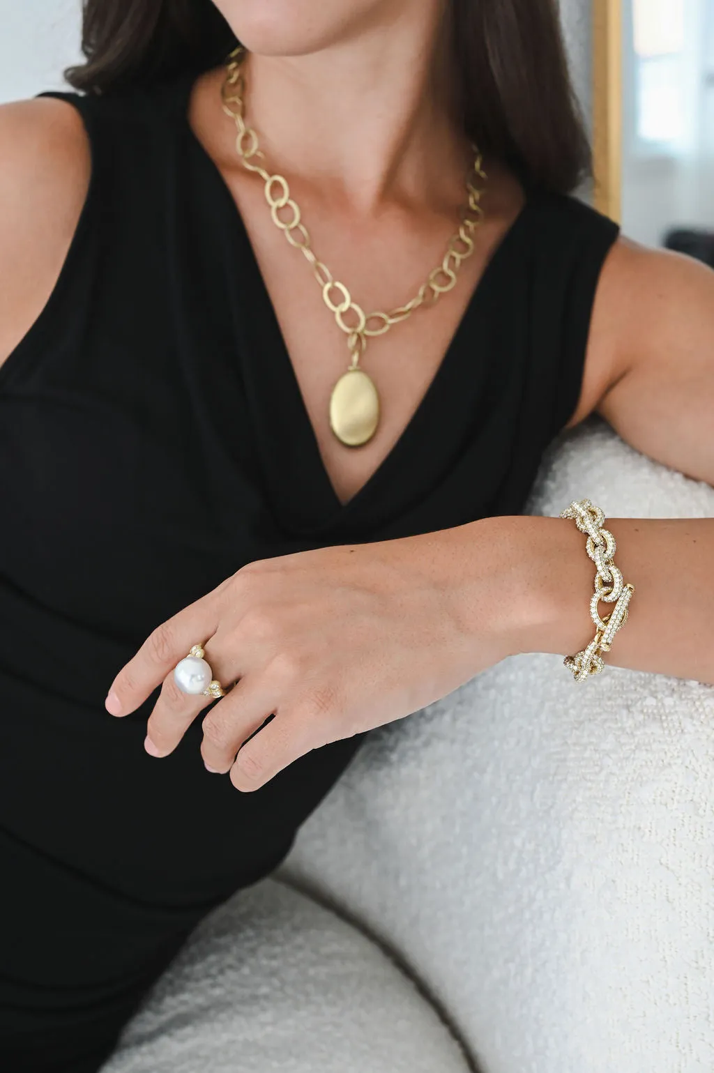 18 Karat Gold Large Oval Locket