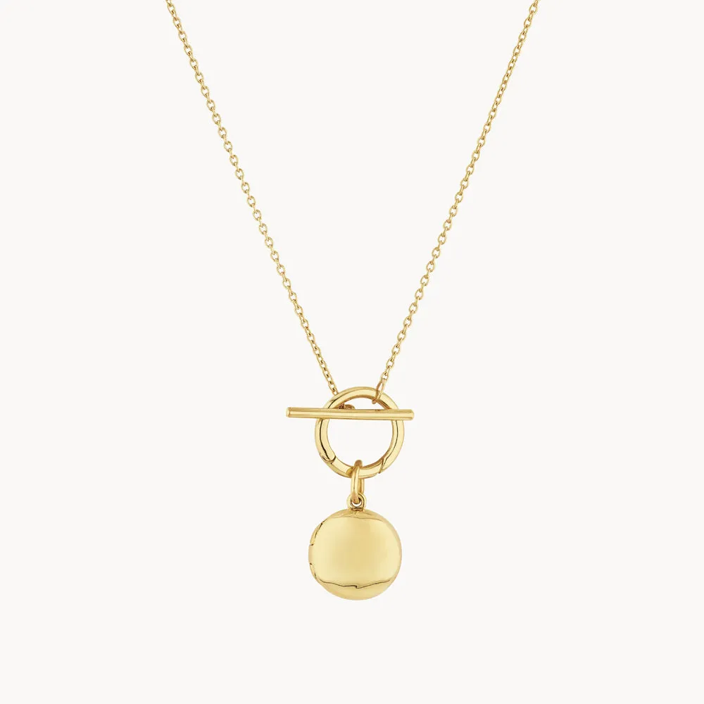 Engravable Round Locket Fob Chain Necklace in Gold