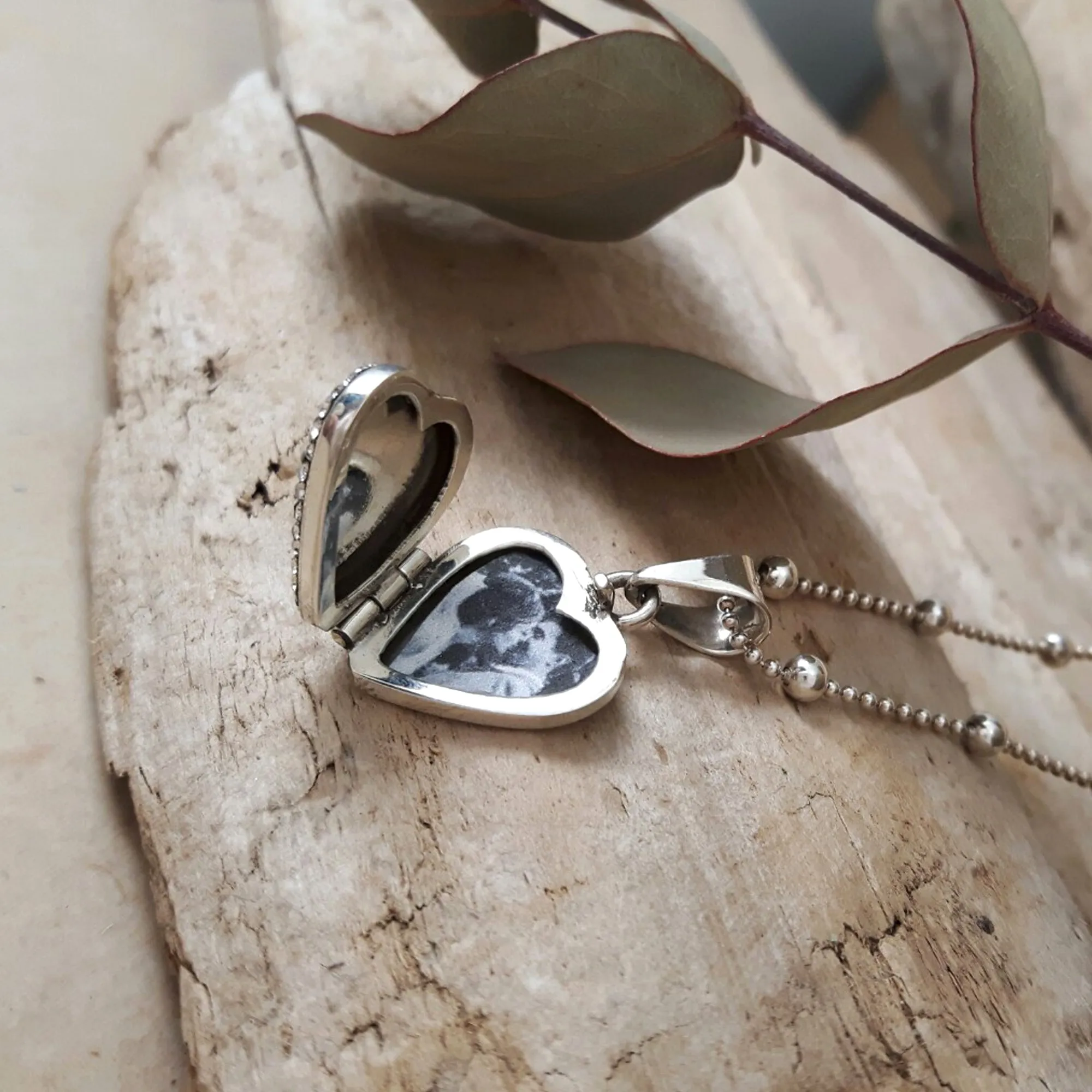 Gala Heart Tutti Frutti Jet S Locket