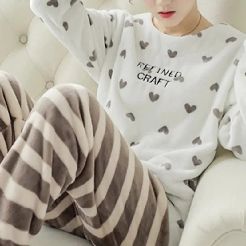 Women's Coral Velvet and Thin Flannel Pajama Ensemble
